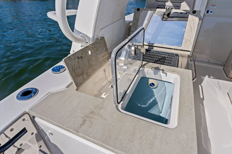 Slide: The Image of Boston Whaler 380 Realm 2019 - 20