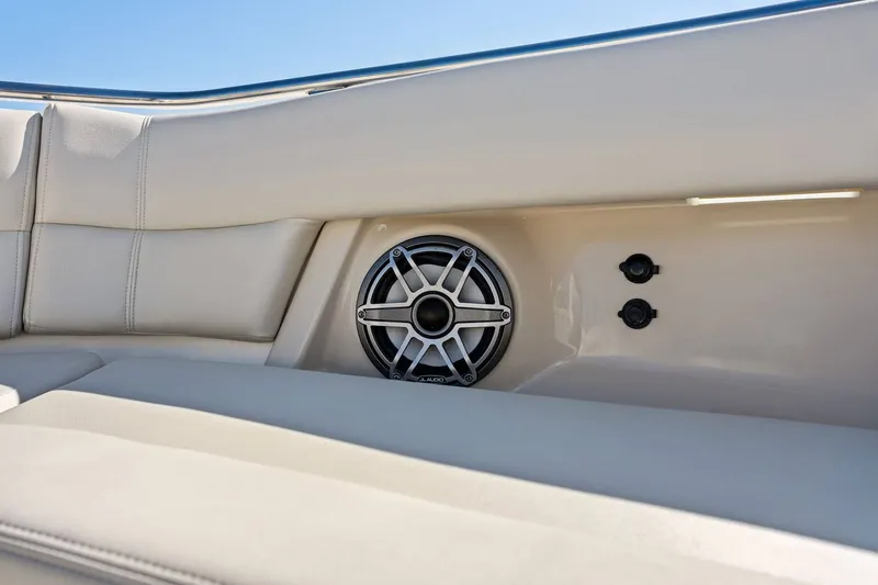 Slide: The Image of Boston Whaler 380 Realm 2019 - 47