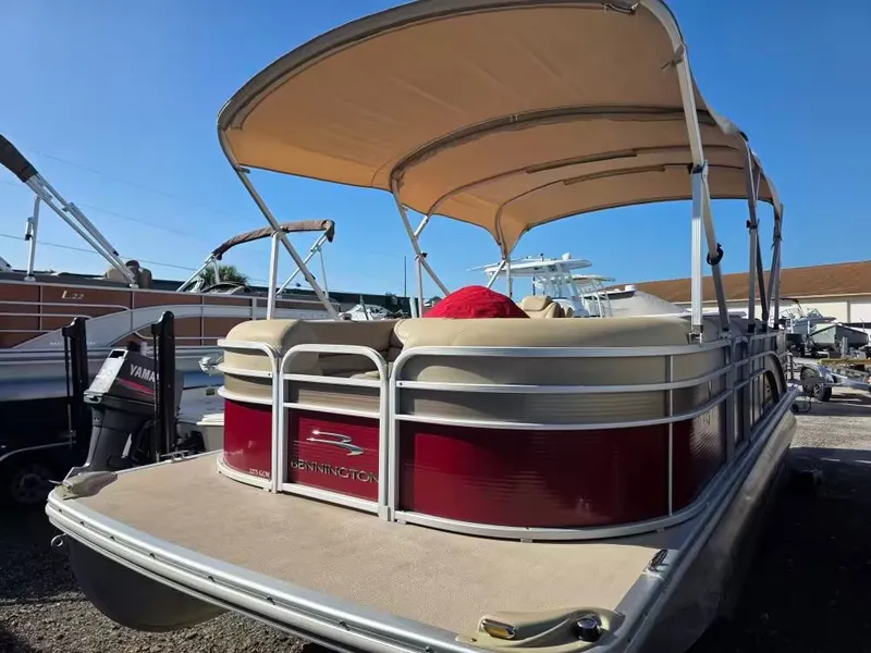 Slide: The Image of Bennington 2275 GCW 2015 - 4