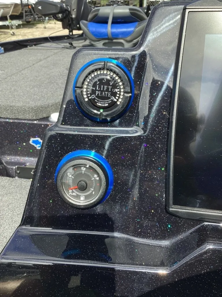 Slide: The Image of Bass Cat Eyra 2026 - 42