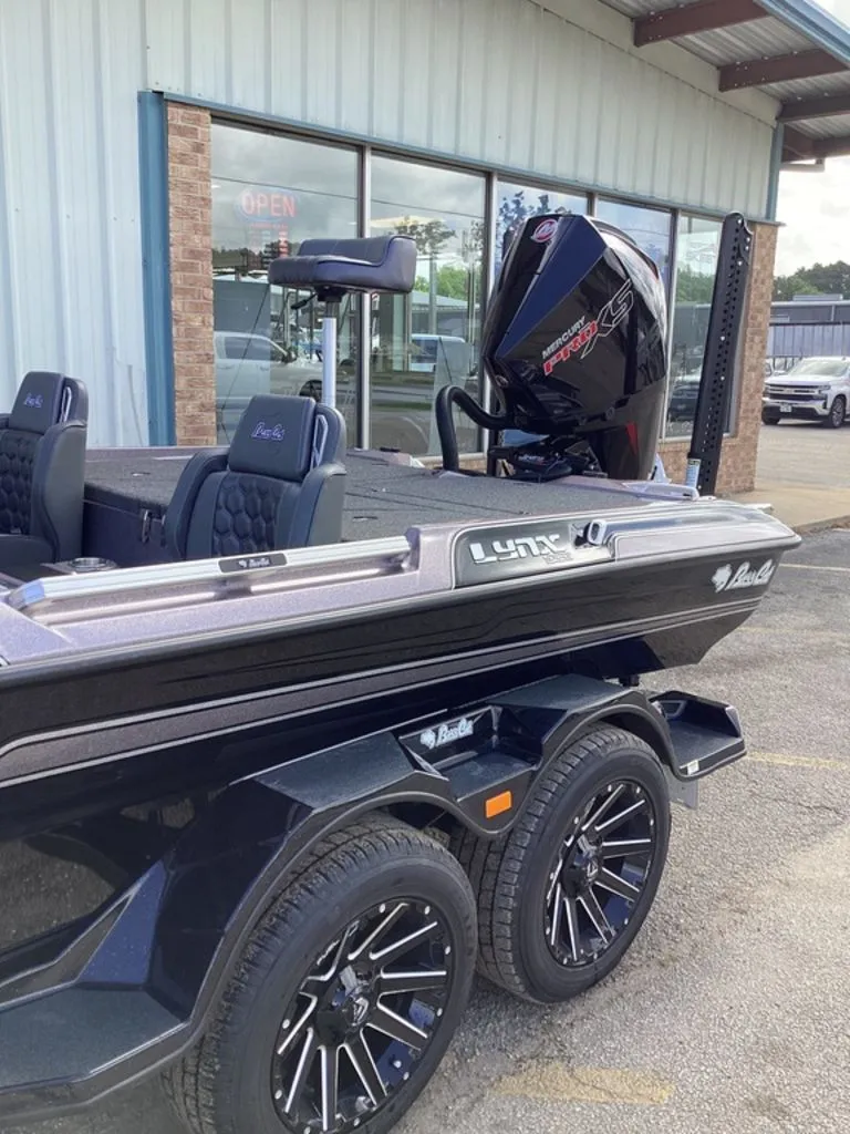 Slide: The Image of Bass Cat Lynx 2026 - 12