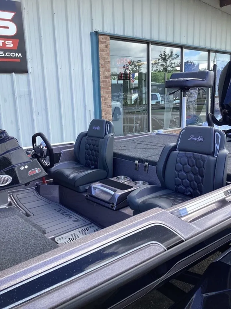 Slide: The Image of Bass Cat Lynx 2026 - 13