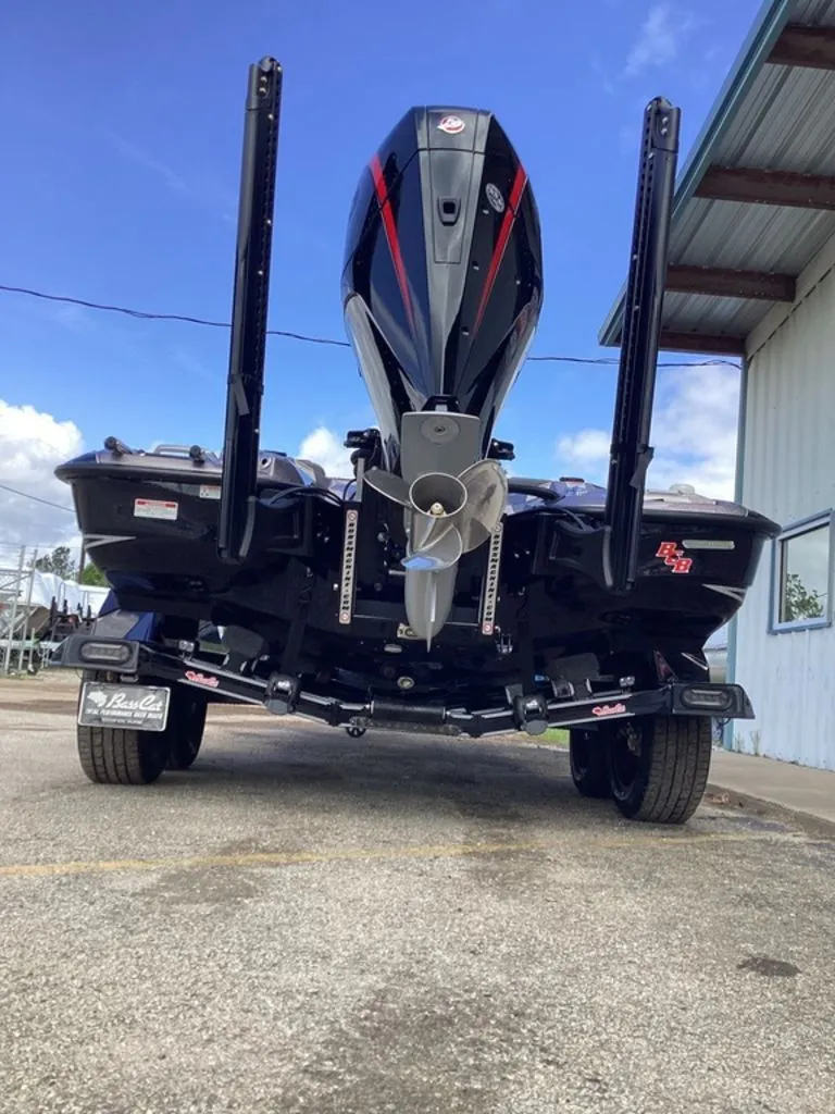 Slide: The Image of Bass Cat Lynx 2026 - 4