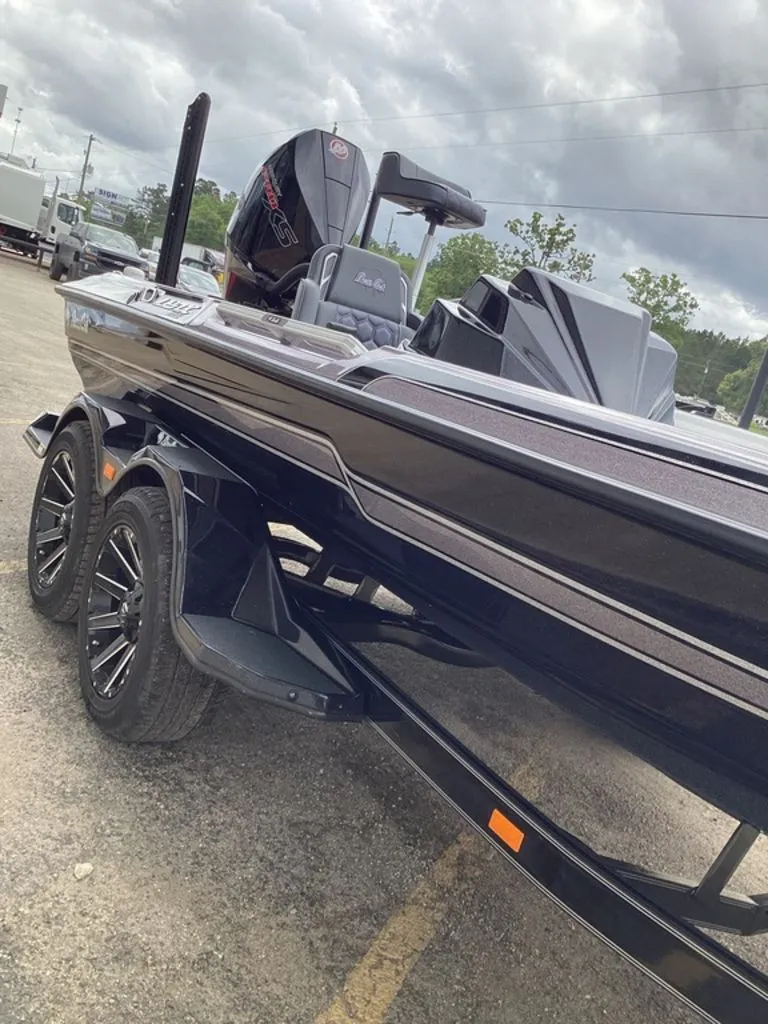 Slide: The Image of Bass Cat Lynx 2026 - 90