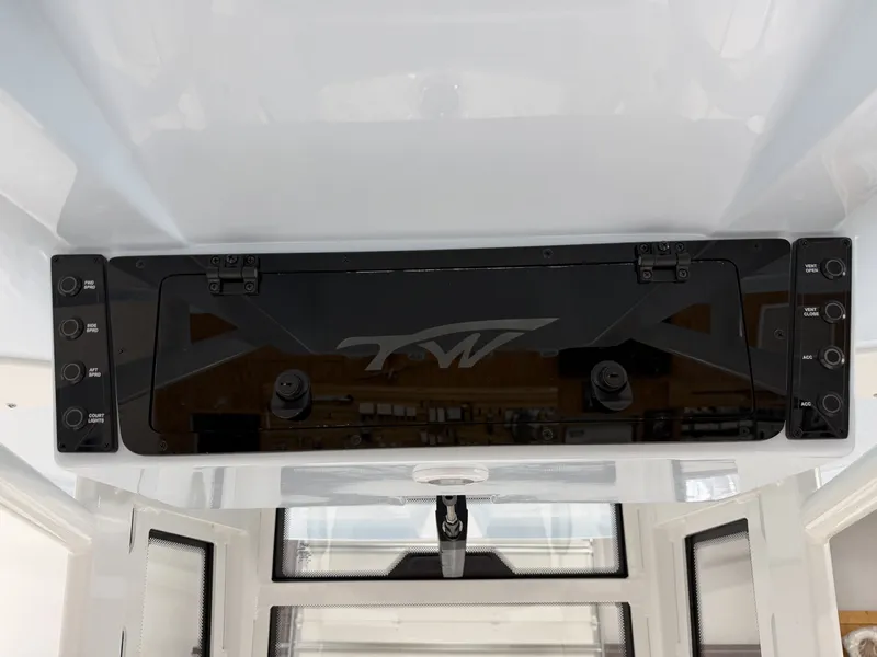 Slide: The Image of Tidewater 2500 Carolina Bay 2026 - 25