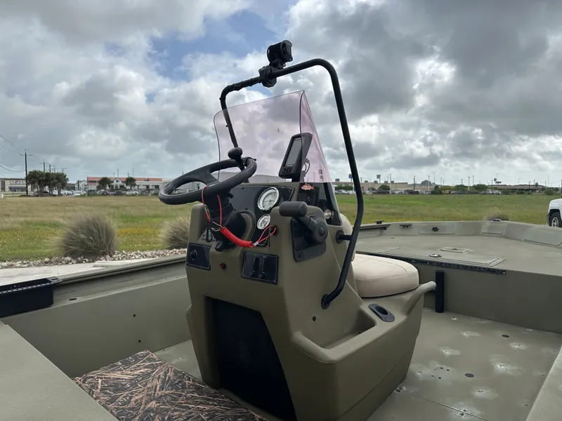 Slide: The Image of Tracker 1860 2018 - 15