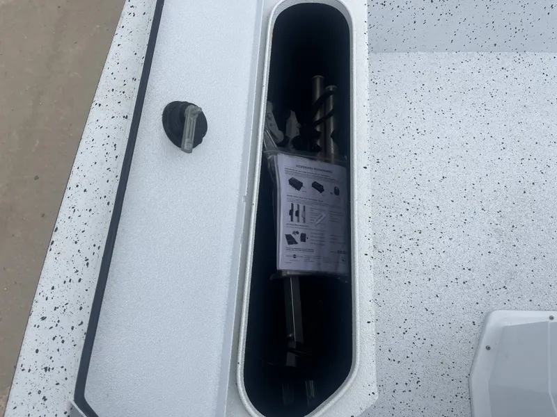 Slide: The Image of Xpress SW20B 2019 - 14