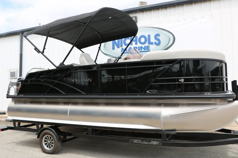 Slide: The Image of Sylvan Mirage 8520 CLZ DH 2026 - 2