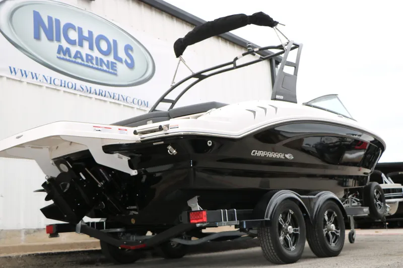 Slide: The Image of 2026 Chaparral 21 SSi boat at Nichols Marine. - 17