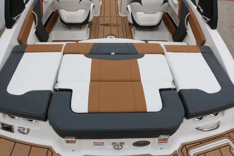 Slide: The Image of 2026 Chaparral 21 SSi interior with luxurious seating. - 23