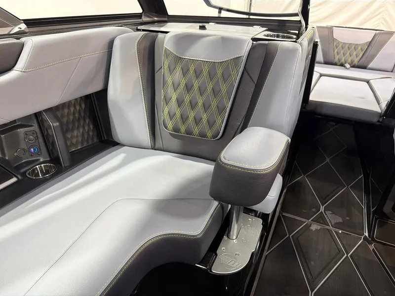 Slide: The Image of Malibu M230 2026 - 13