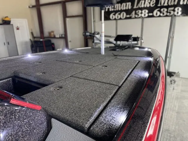 Slide: The Image of Blazer Pro Tour 650 - ORDER NOW 2026 - 18