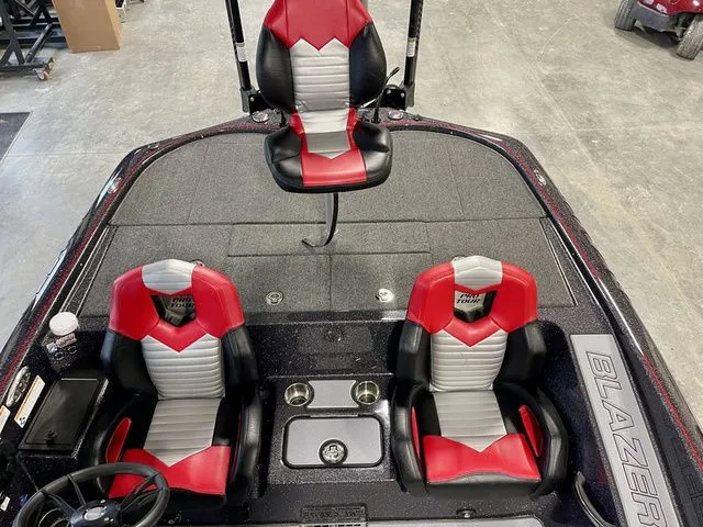 Slide: The Image of Blazer Pro Tour 650 - ORDER NOW 2026 - 30