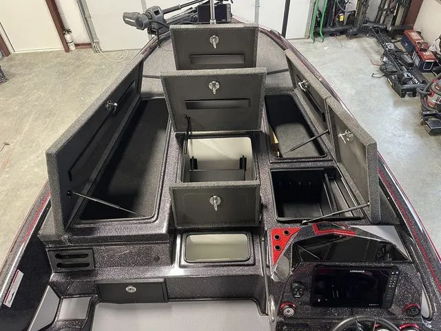 Slide: The Image of Blazer Pro Tour 650 - ORDER NOW 2026 - 9