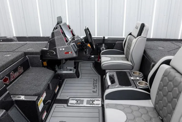 Slide: The Image of Bass Cat LYNX STS 2026 - 25