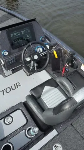 Slide: The Image of Blazer Bass 625 Pro Tour - ORDER NOW 2026 - 9