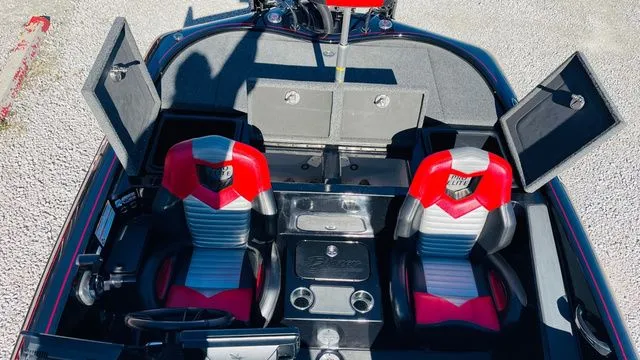 Slide: The Image of Blazer 625 Pro Tour (AVAILABLE IN SHOWROOM) 2024 - 11