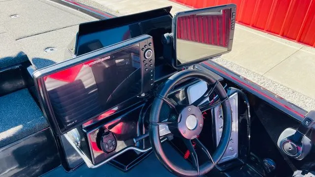 Slide: The Image of Blazer 625 Pro Tour (AVAILABLE IN SHOWROOM) 2024 - 12