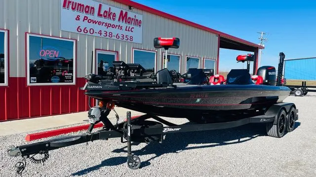 Slide: The Image of Blazer 625 Pro Tour (AVAILABLE IN SHOWROOM) 2024 - 18