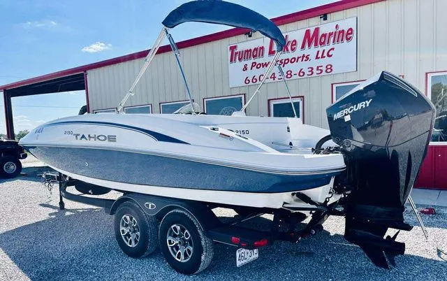 Slide: The Image of Tahoe 2150 Deck Boat 2023 - 7
