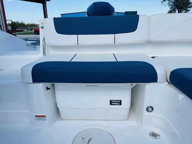 Slide: The Image of Tahoe 2150 Deck Boat powered by a Mercury 225HP 2023 - 6