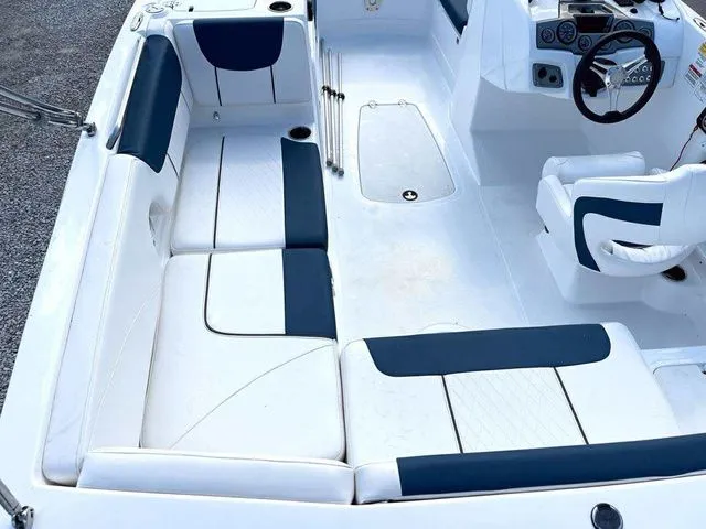 Slide: The Image of Tahoe 2150 Deck Boat powered by a Mercury 225HP 2023 - 8