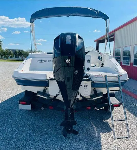 Slide: The Image of Tahoe 2150 Deck Boat powered by a Mercury 225HP 2023 - 9