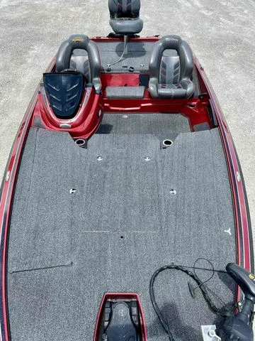 Slide: The Image of Nitro Z19 powered by a 200HP Mercury Optimax 2018 - 3