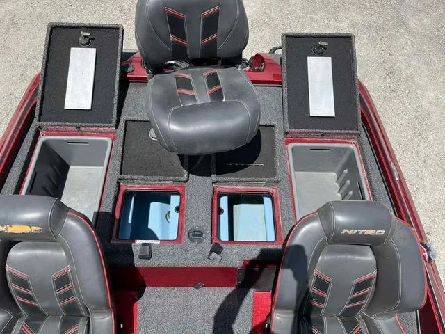 Slide: The Image of Nitro Z19 powered by a 200HP Mercury Optimax 2018 - 8