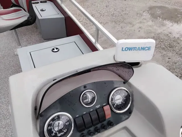 Slide: The Image of Lowe Ultra 162 Fish & Cruise 2020 - 10