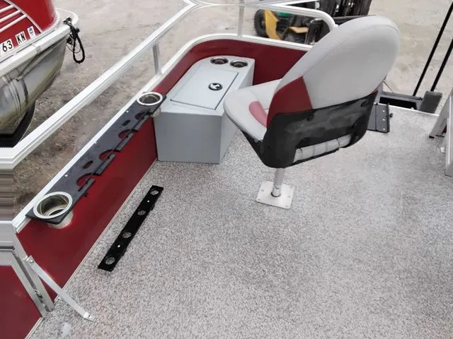 Slide: The Image of Lowe Ultra 162 Fish & Cruise 2020 - 3