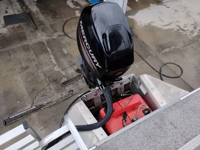 Slide: The Image of Lowe Ultra 162 Fish & Cruise 2020 - 8