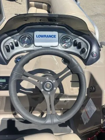 Slide: The Image of Sun Tracker Party Barge 22 XP3 2023 - 11