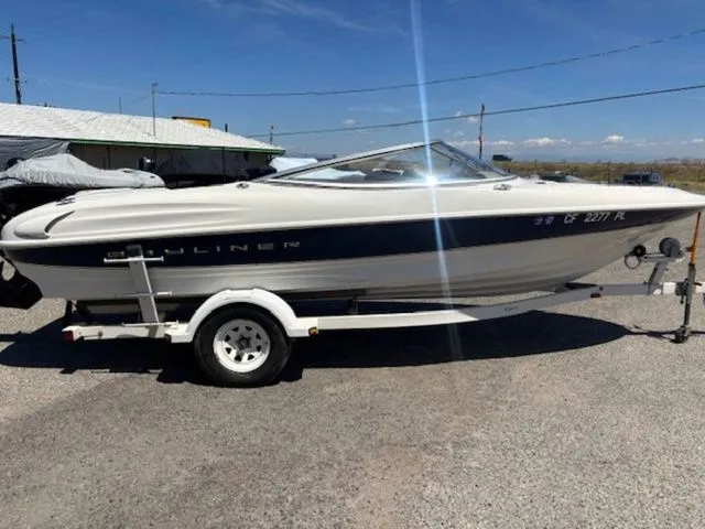 The Image of Bayliner 2050 Capri 1999 - 1