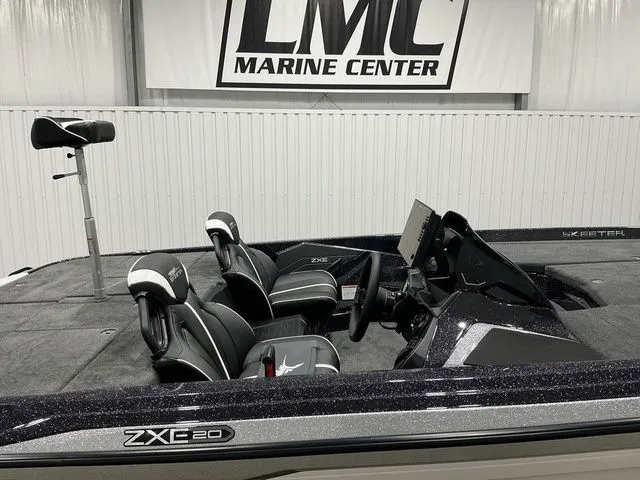 Slide: The Image of Skeeter ZXE20 2026 - 8