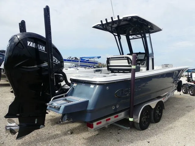 Slide: The Image of Robalo 266 Cayman 2023 - 4