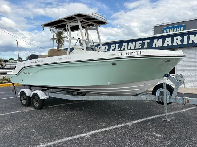 Slide: The Image of Bayliner T22CX 2022 - 6