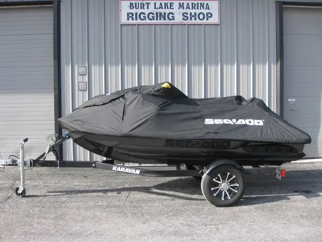 Slide: The Image of Sea-Doo RXP®-X® 300 Tech Package iBR Triple Black 2023 - 17
