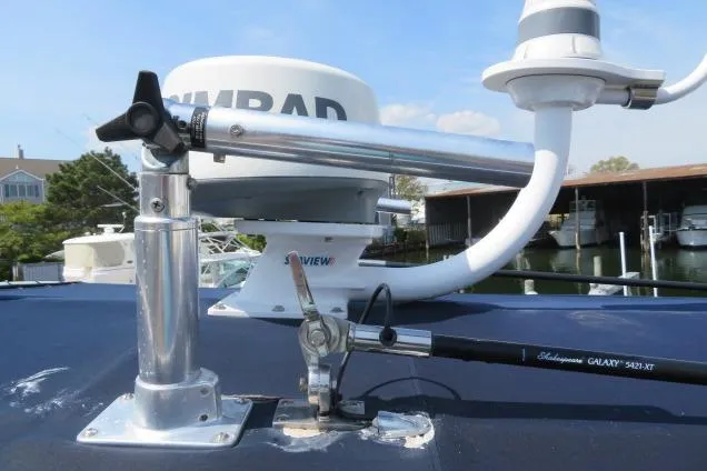 Slide: The Image of Radar and antenna setup on a 2006 Sea Hunt Triton 260 boat. - 37