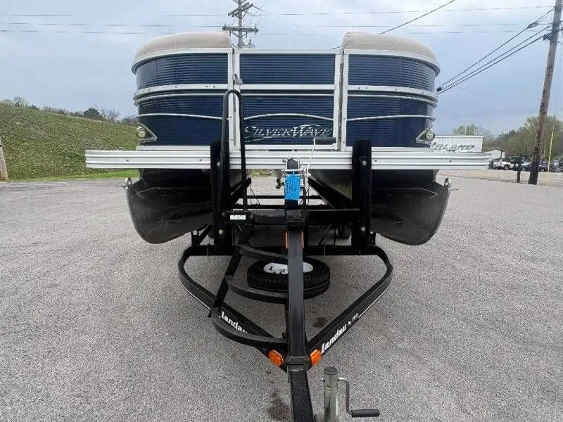 Slide: The Image of Silver Wave 230 Island CLW 2017 - 55