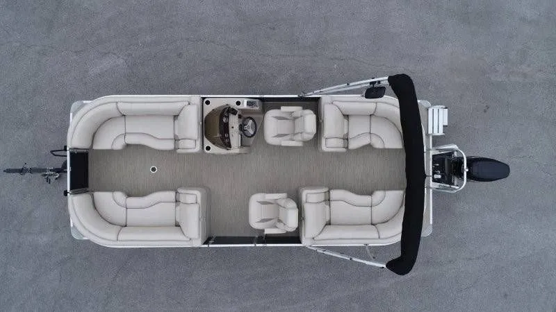 Slide: The Image of Silver Wave 230 Island CLW 2017 - 9