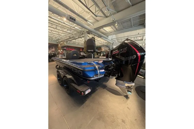 Slide: The Image of 2026 Nitro Z20 XL Pro boat in showroom, featuring sleek design and powerful engine. - 6