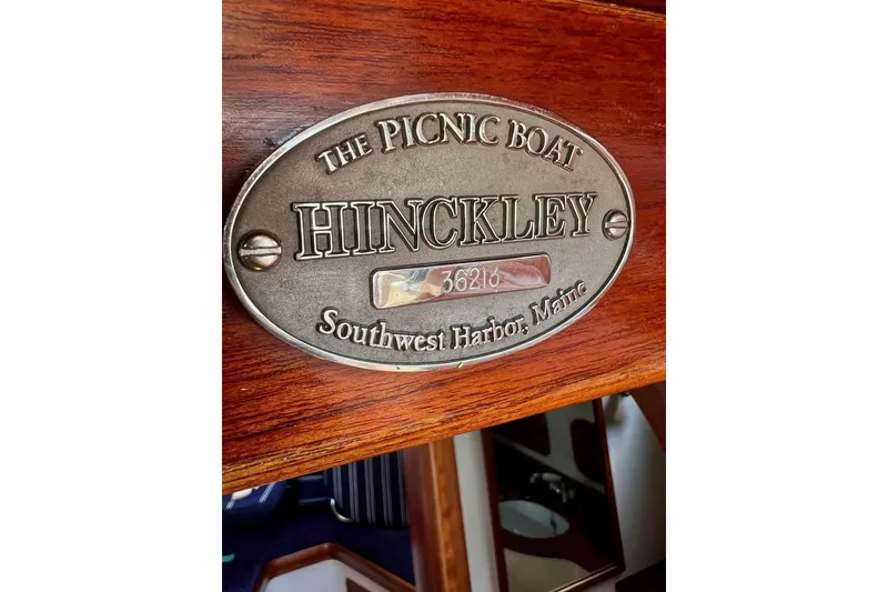 Slide: The Image of Plaque on 2001 Hinckley Picnic Boat 36 Classic, Southwest Harbor, Maine. - 6