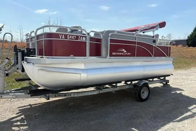 The Image of 2020 Bennington SV 188 SFV 8' Narrow Beam pontoon boat on trailer. - 1