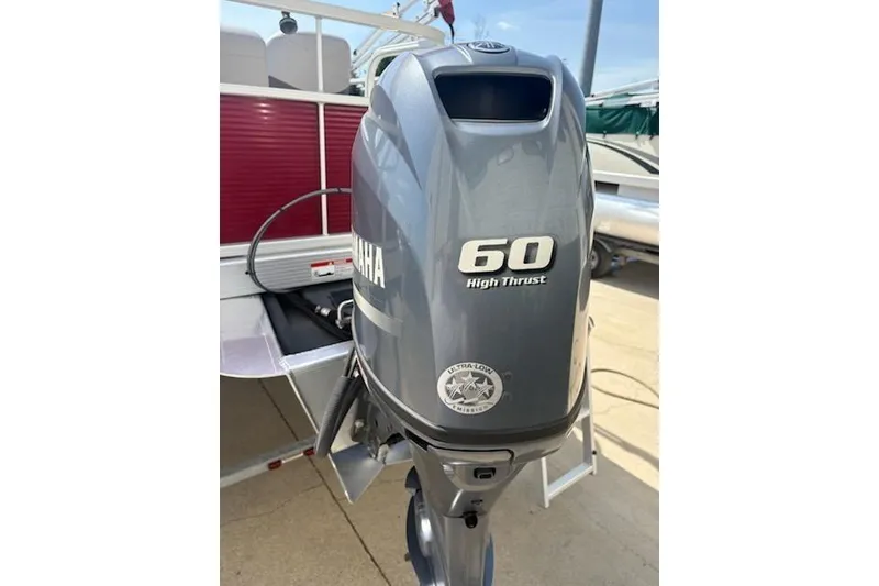 Slide: The Image of Yamaha 60 High Thrust outboard motor on 2020 Bennington SV 188 SFV 8' Narrow Beam boat. - 14