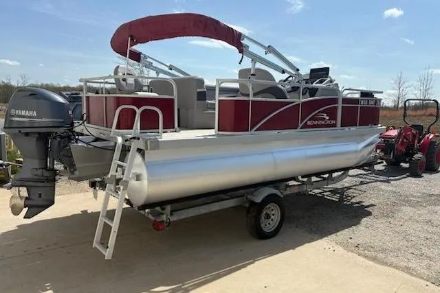 Slide: The Image of 2020 Bennington SV 188 SFV 8' Narrow Beam pontoon boat on trailer. - 3