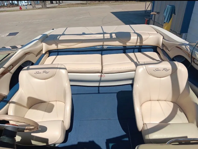 Slide: The Image of Sea Ray 210 Bow Rider 2000 - 6