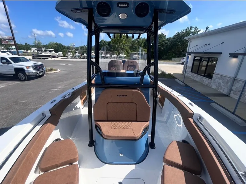 Slide: The Image of Sea Pro 222 Center Console 2024 - 15