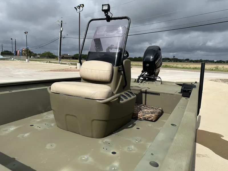 Slide: The Image of Tracker 1860 2018 - 12