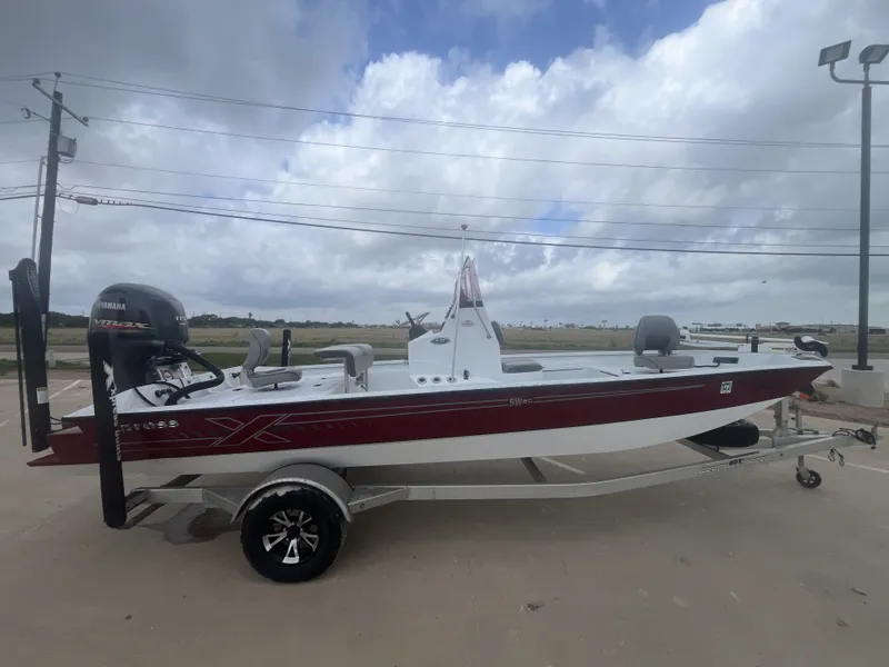 Slide: The Image of Xpress SW20B 2019 - 7